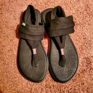 Sanuk Women's Yoga Sling Sandals size 10